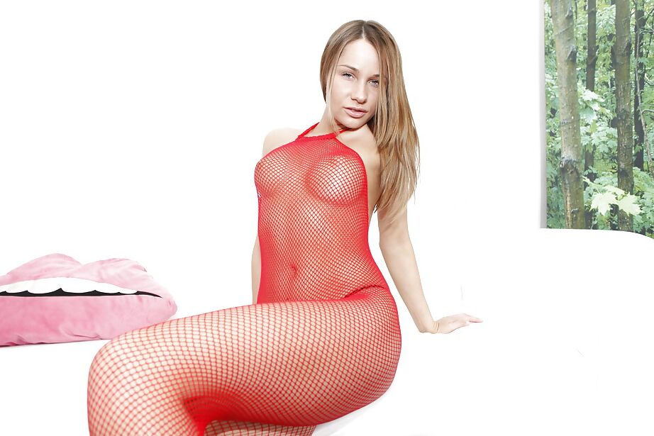 16P Voluptuous babe in pantyhose suit stripping and spreading her legs