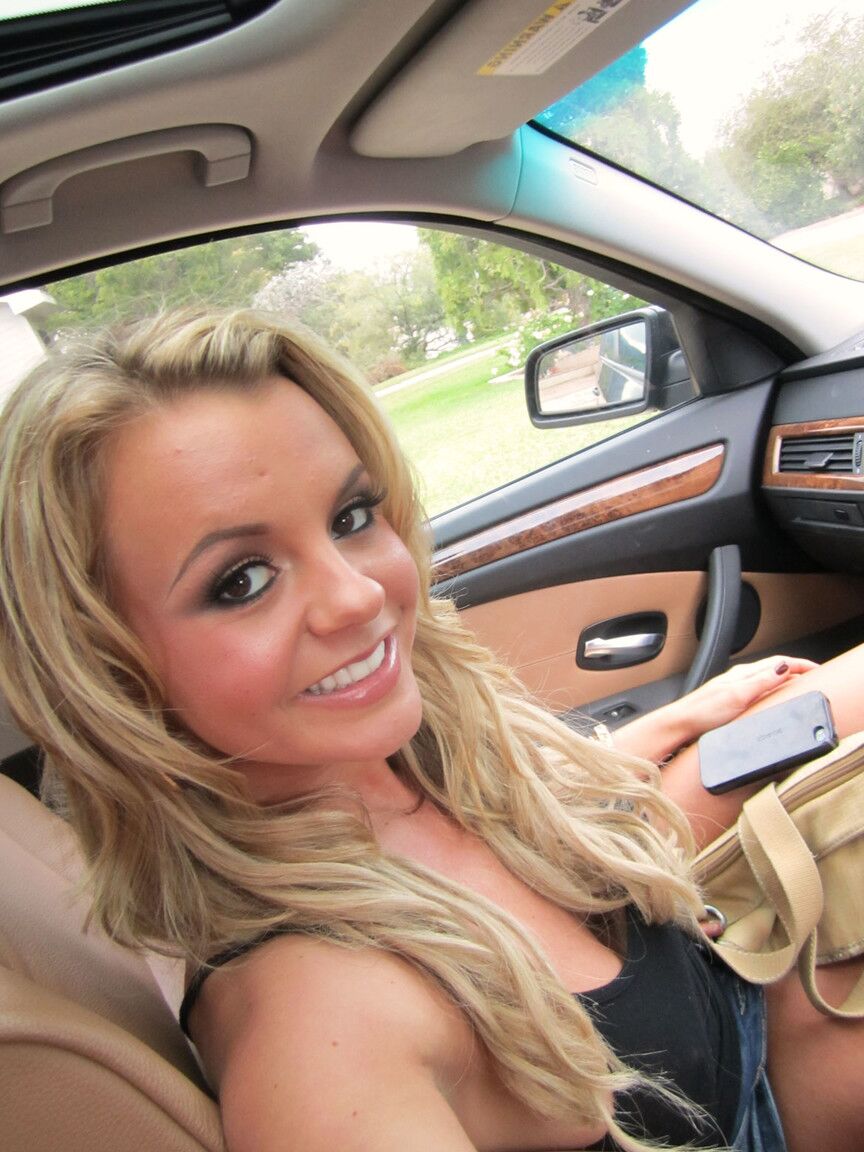 17P Attraktive Frauen Bree Olson