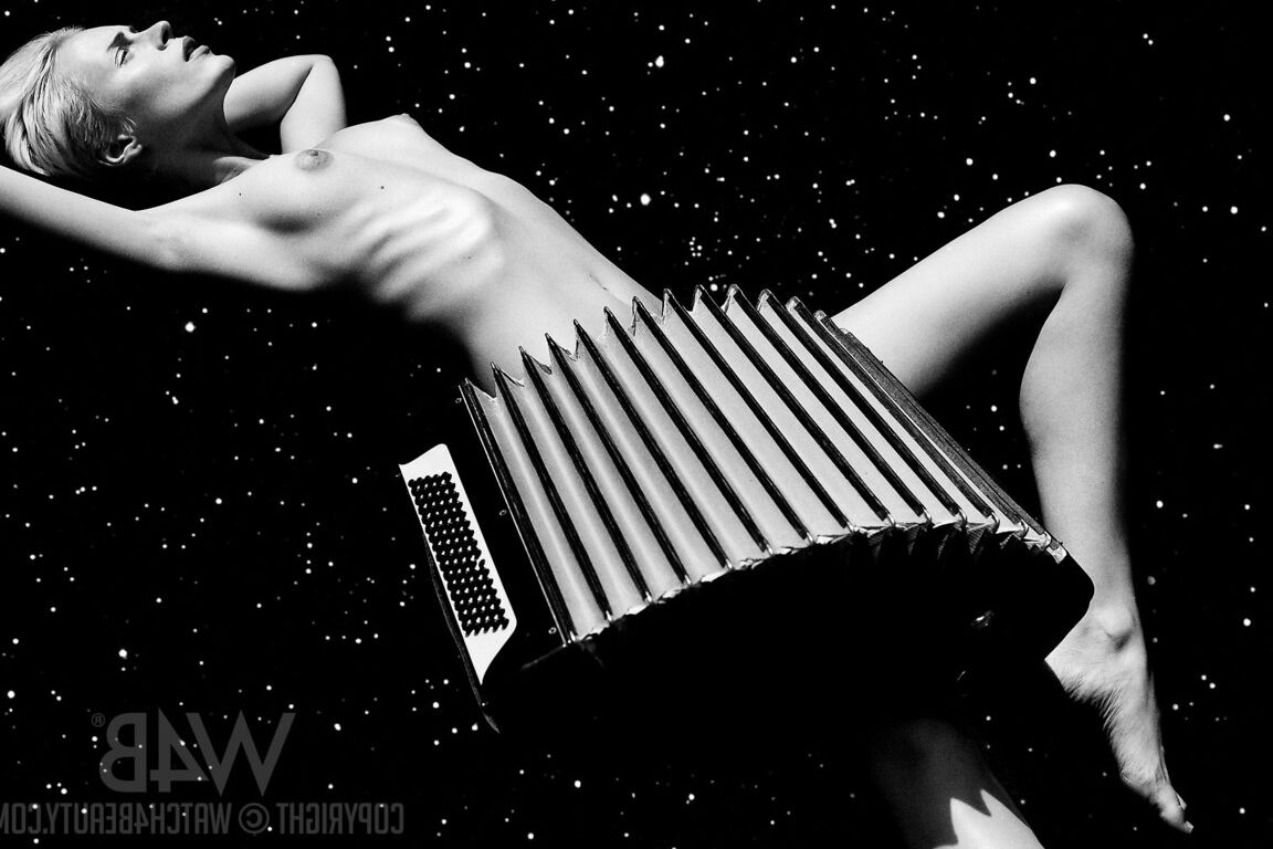21P Beautiful models display their natural tits in a hot black & white compilation