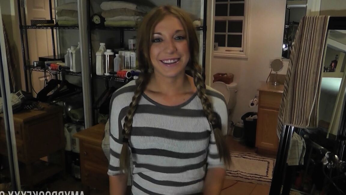 17P Hottie Amy Brooke gives a BJ & feeds herself with warm cum in the kitchen
