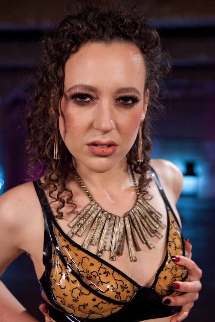 19P грязные порнозвезды Arabelle Raphael