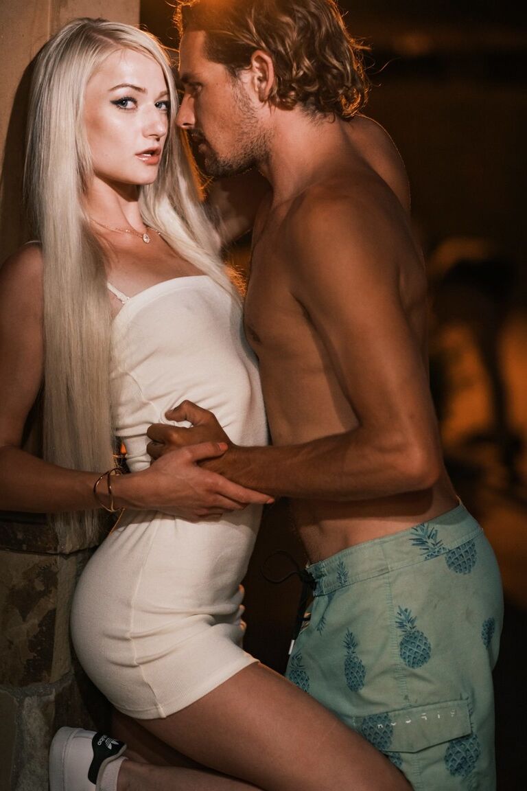 21P Érotique X Morgan Rain, Tyler Nixon