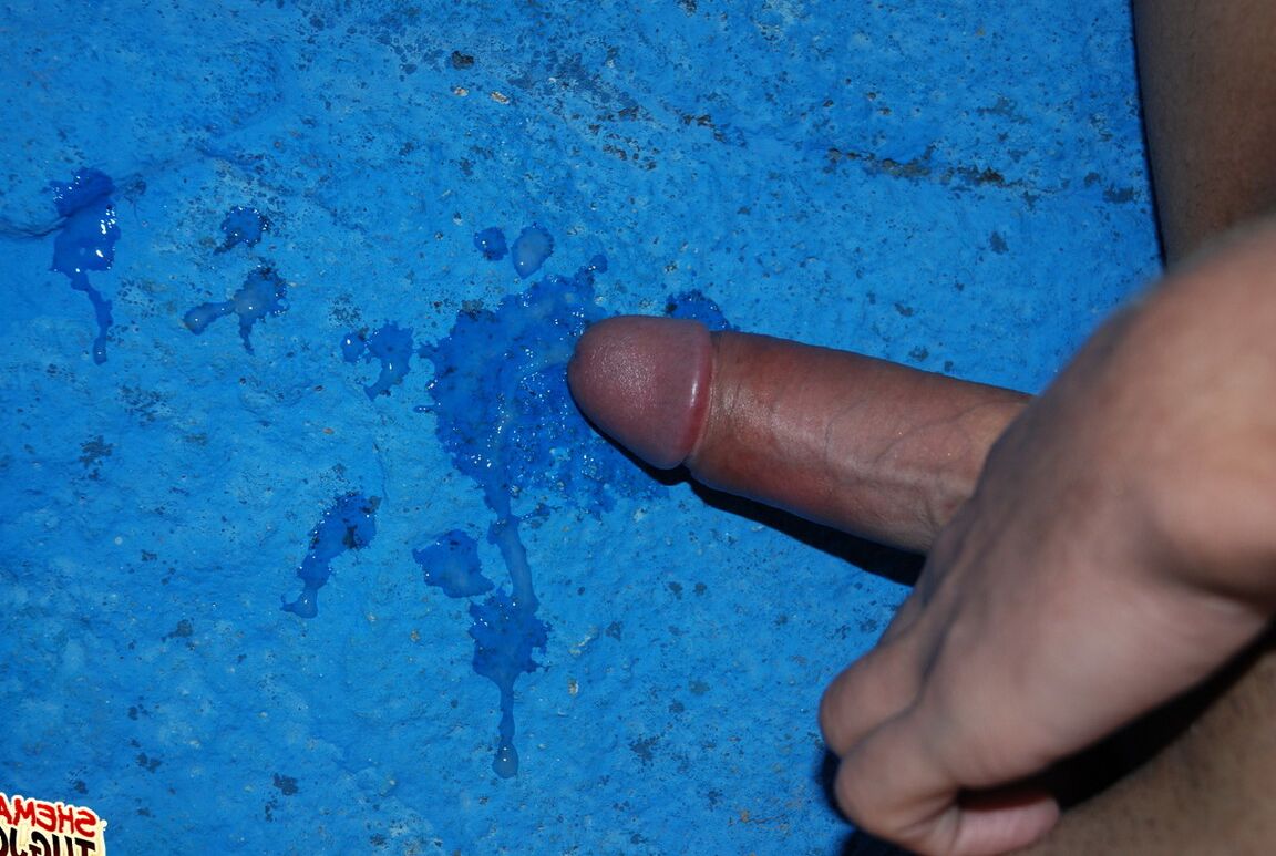 21P Quente travesti Latina Alexia Firenze perde o biquíni