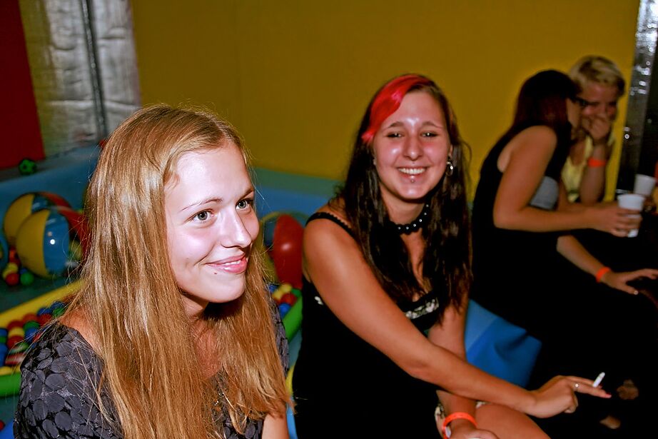 16P Filthy chicks stripping off their clothes at the drunk party