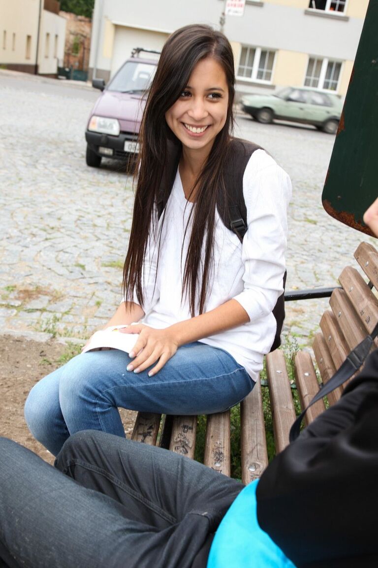 21P Jovem Peituda Paula O