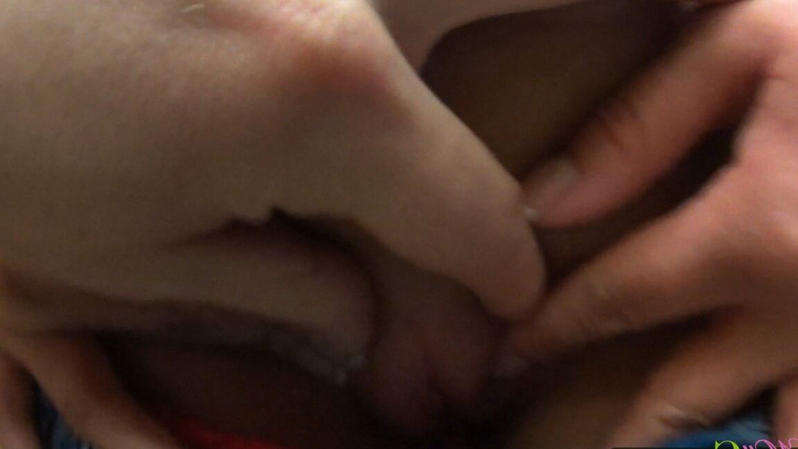 16P Mall Cuties Cummed no rosto