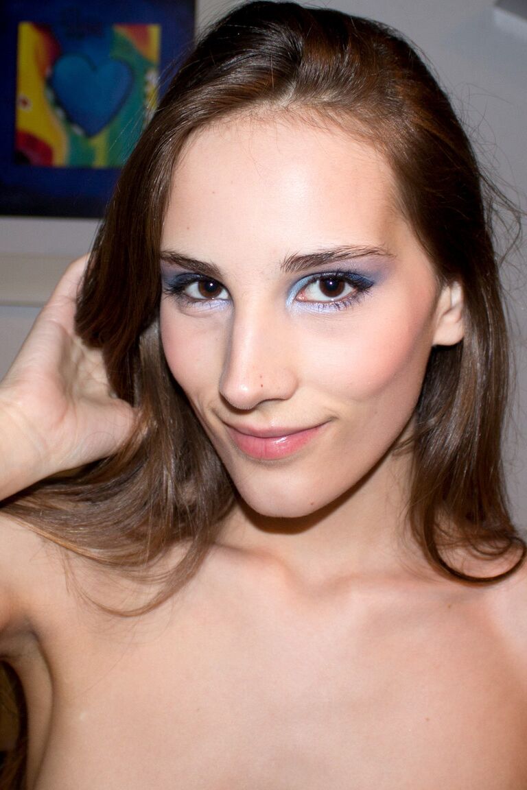 20P Slim teen with small tits sucks a dick & gets a big facial on a casting couch