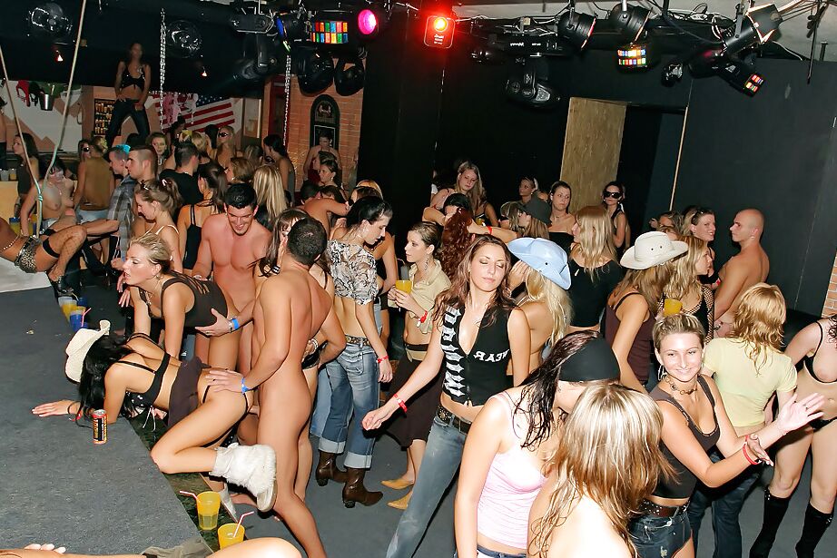 16P Cock starving lassies getting down with well-hung guys at the party
