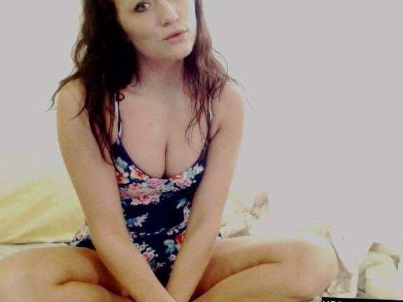 12P Freckles 18 Clear Dildo