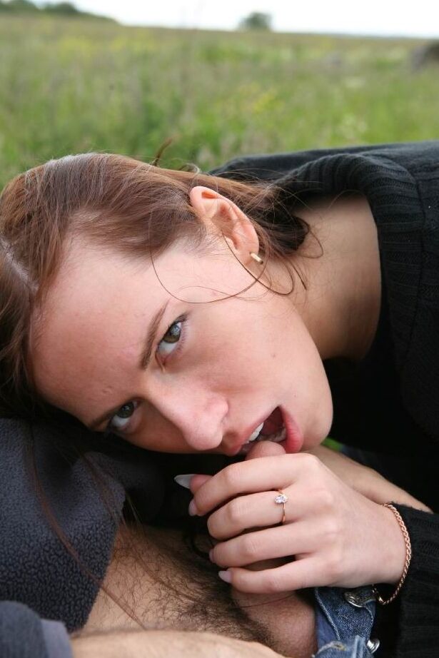 21P Redheaded girlfriend Tatiyna getting screwed by her boyfriend on a motorcycle