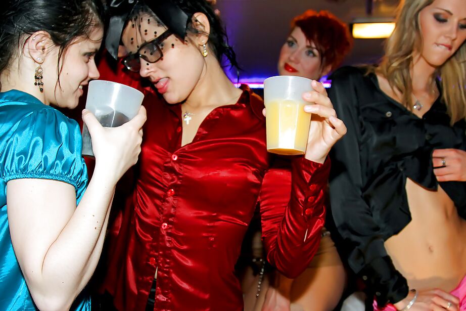 16P Voluptuous babes get their slits licked and fucked hardcore at the party