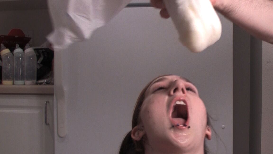 15P Young slut drinking piss from used diaper
