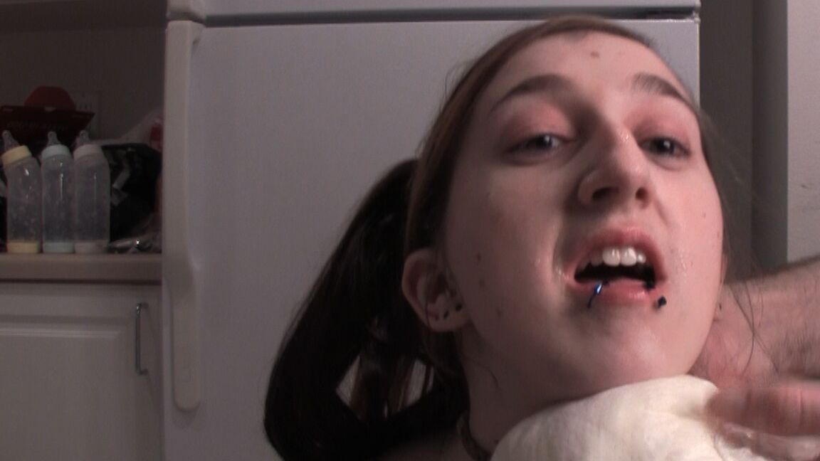 15P Young slut drinking piss from used diaper