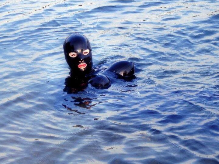 16P Mamas De Borracha Lago Rubberscubba