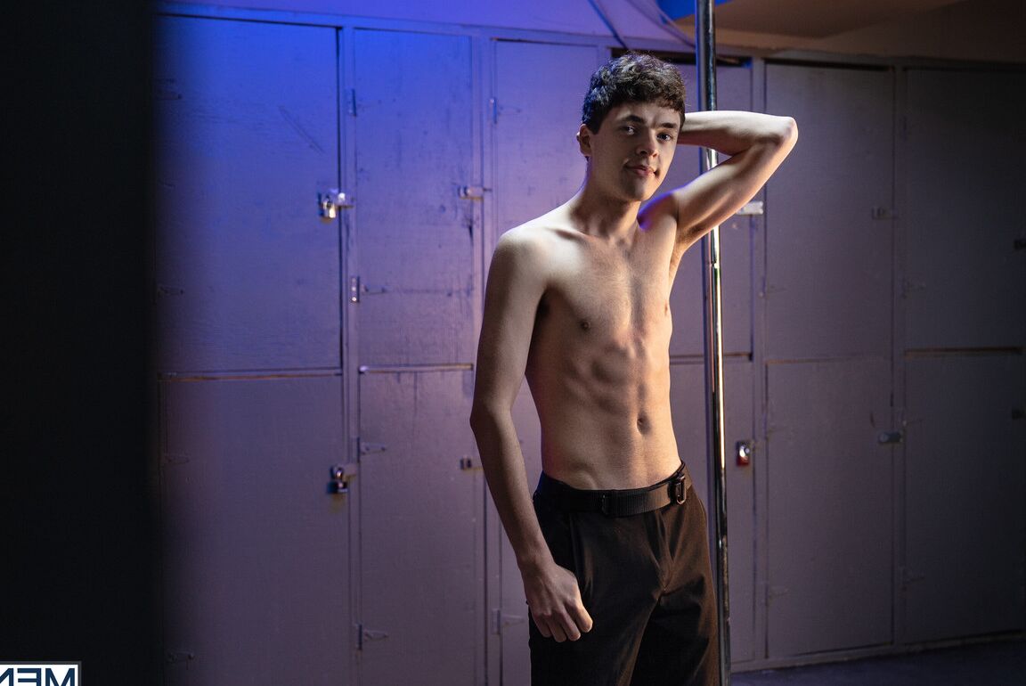 18P Hommes Avec Malik Delgaty, Troye Dean