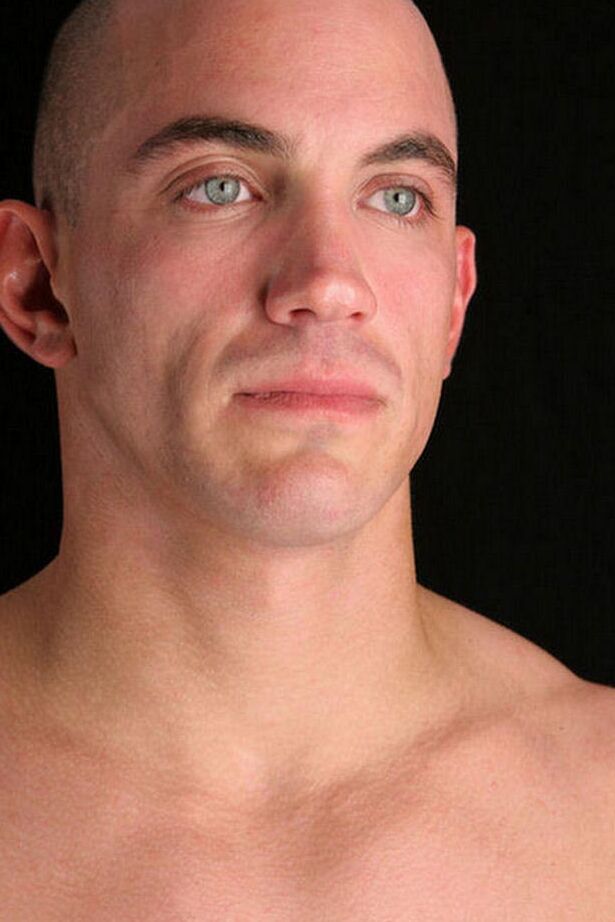 21P Bald gay dude Alexander slowly doffs his clothes and jerks off his dick