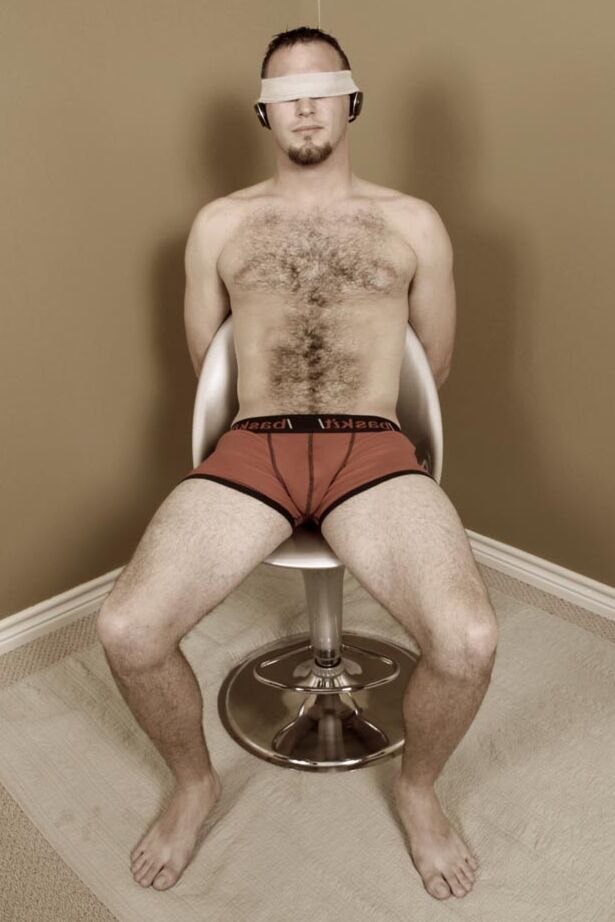 21P Hairy gay Ransom gets an arousing BJ & a handjob from a guy while blindfolded