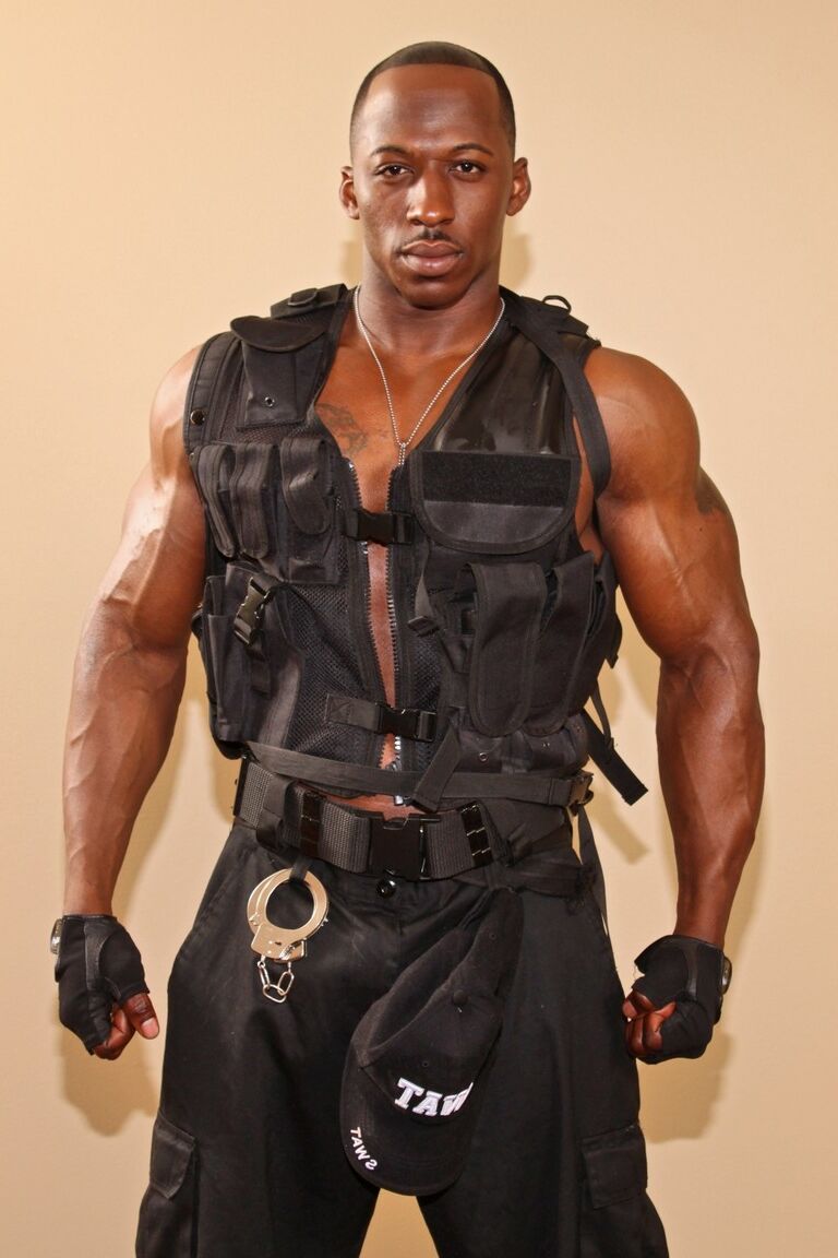 18P Kinky gay with a bulletproof vest Derek Jackson strips and teases with his BBC
