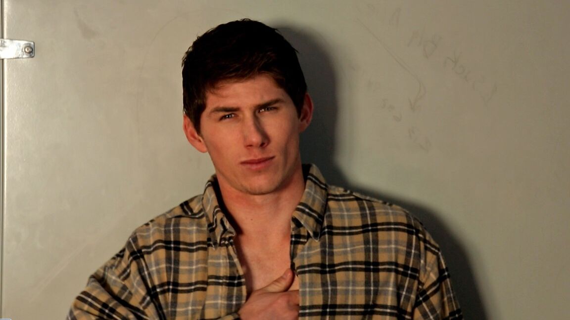 21P Ao Lado Masculino Mike Honcho