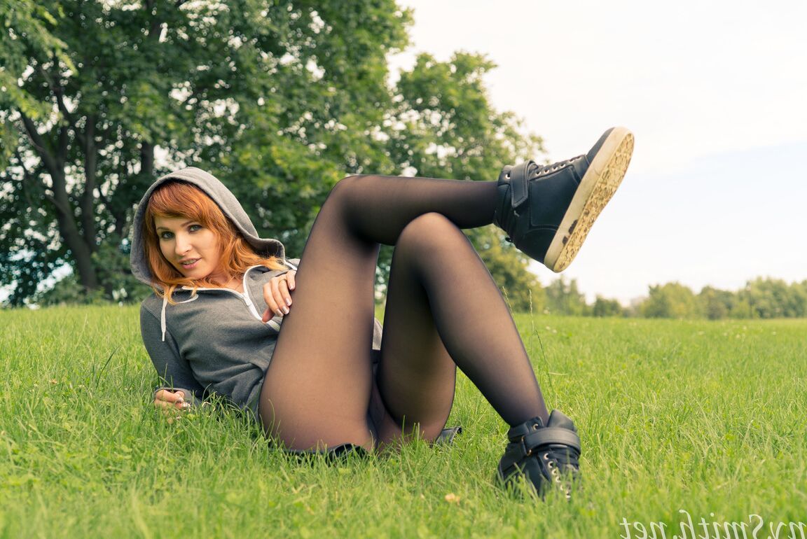 16P Amateur ginger Jeny Smith	posing in her sheer pantyhose in public