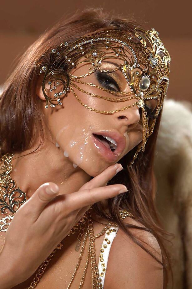 16P Boquete deslumbrante amoroso morena Madison chupando aquele pau e comendo porra