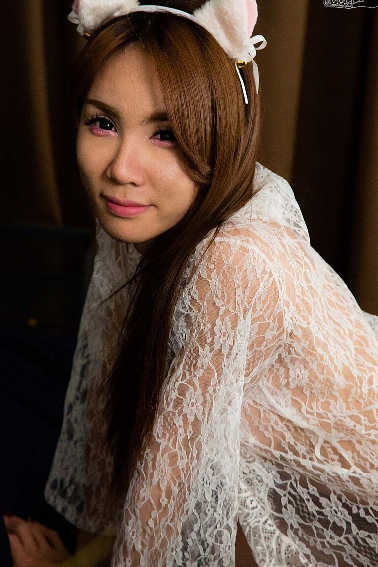 16P Asiático TGirl Aee