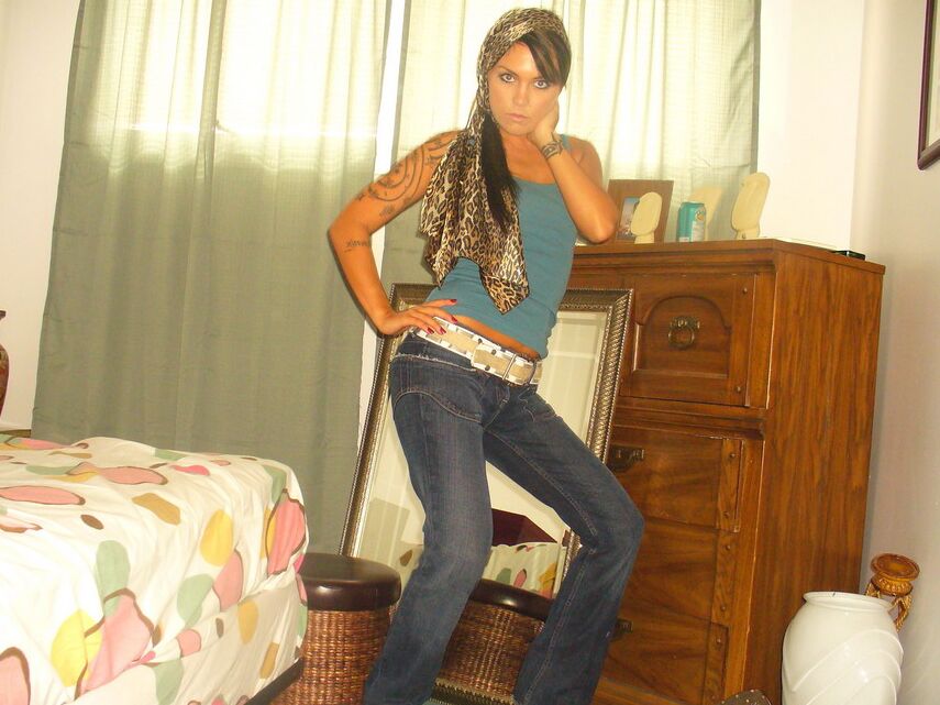 12P Watch as Deja changes her outfit stripping down to her matching bra and