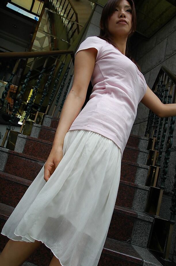 16P 魅力的なアジアの可愛い人横山莉佳子が服を脱ぐ