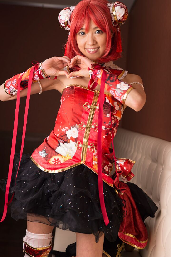 20P Asian cosplayer Rabu Saotome gets her twat dicked & creampied after a licking