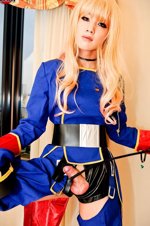 15P Travesti Japão Tesão newhalf babe em cosplay