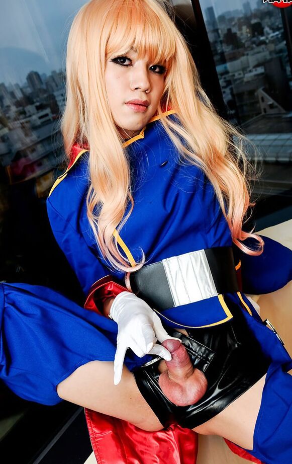 15P Travesti Japão Tesão newhalf babe em cosplay