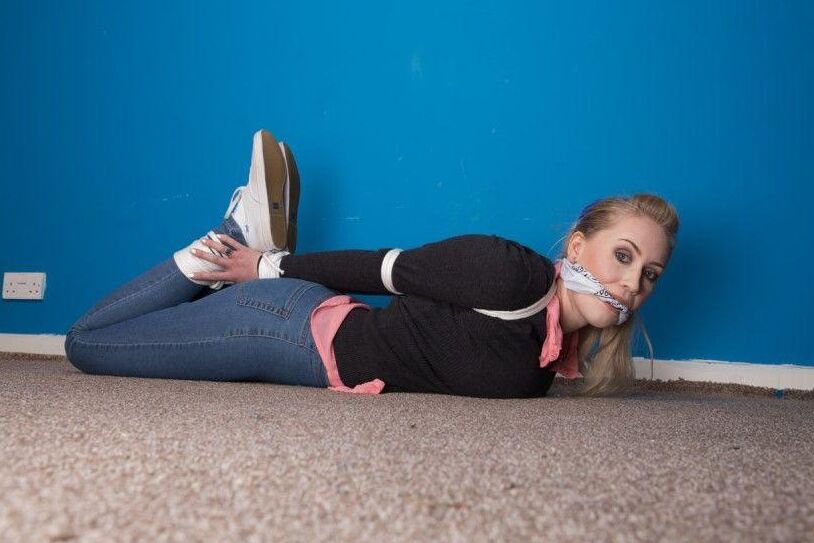 15P Black Fox Bound Tight Elbow Hogtie