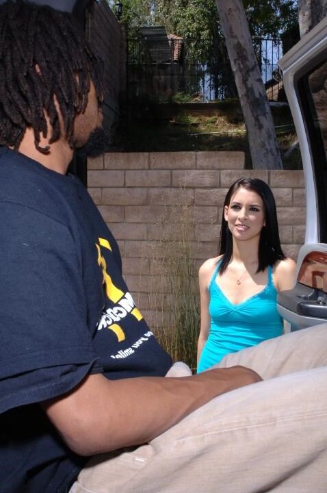 16P Picked up latina slut Tristan Kingsley goes down on a black boner in the car