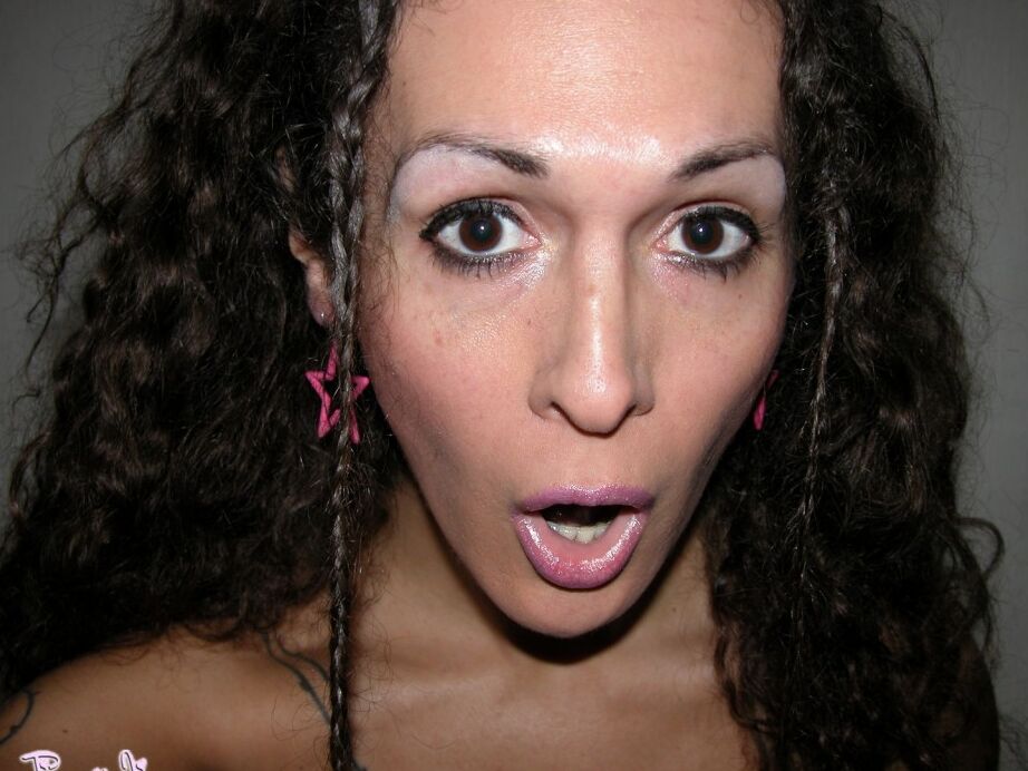 16P Николь Монтеро, победительница премии Tranny Awards 2008