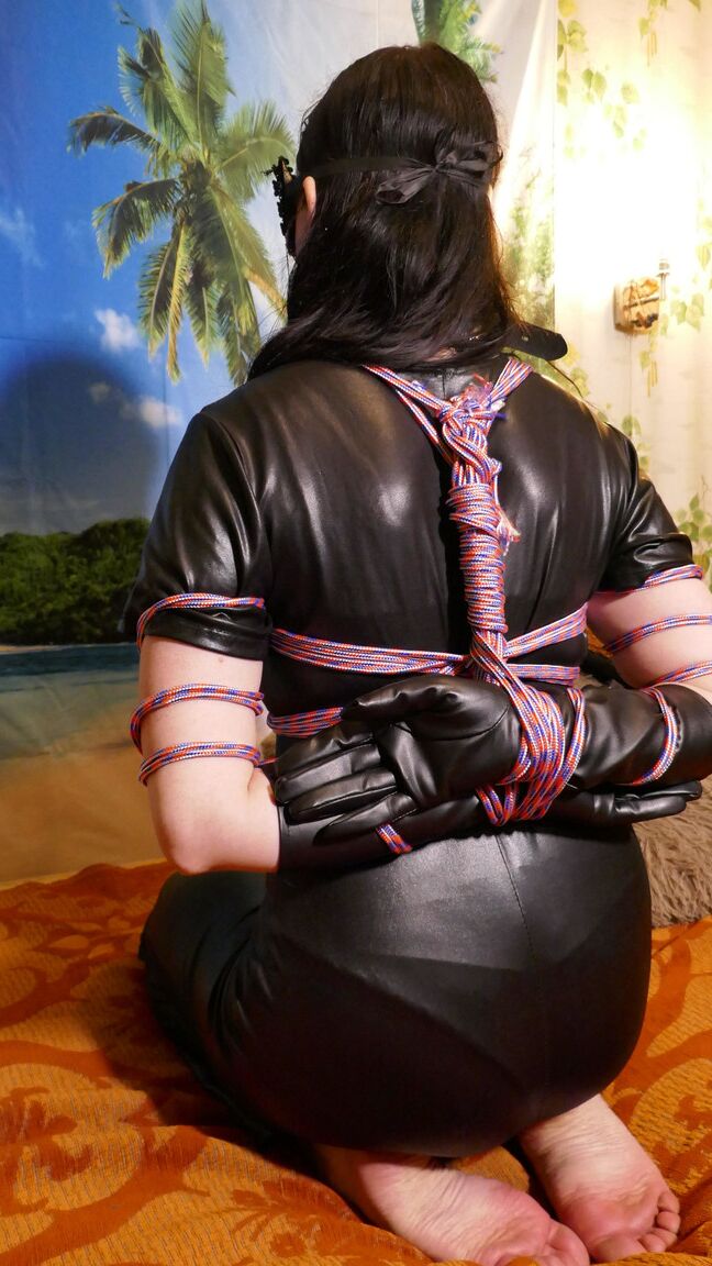 16P Menina Mística Corda bondageRope Bondage
