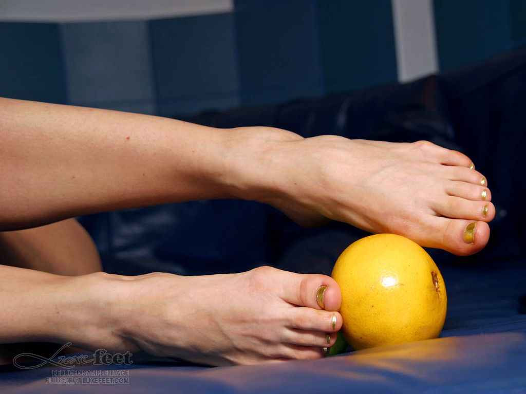 12P Luxe Feet Frutas doces em graciosos dedos descalços