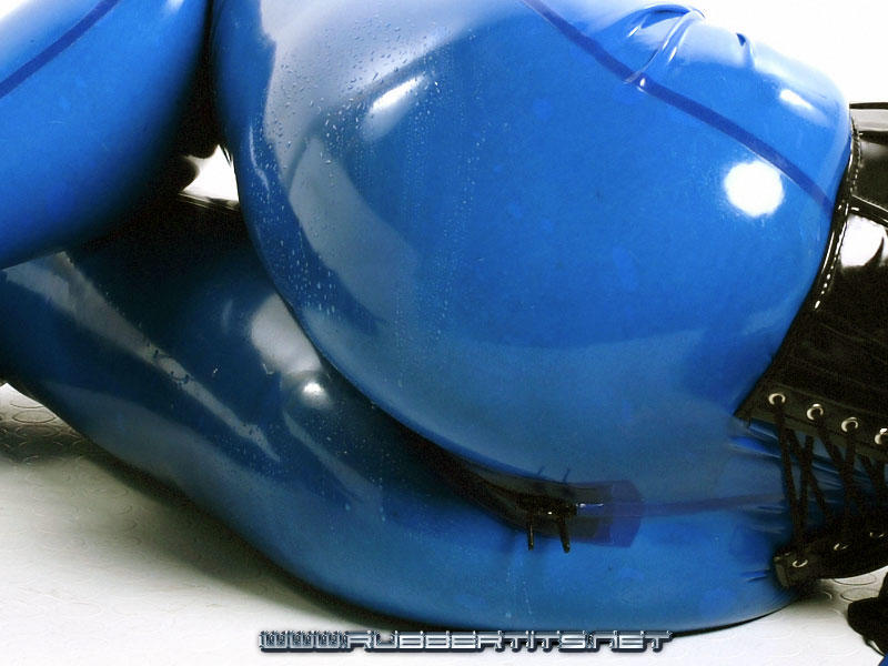 16P Tetas De Borracha La Blue Girl