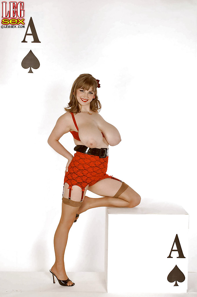 16P Heavily busty girl Christy Marks brings out fat tits and posing in nylons
