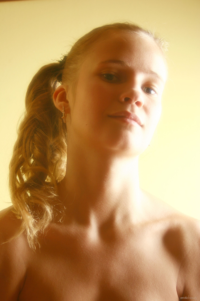 21P Belleza Erótica Olya M