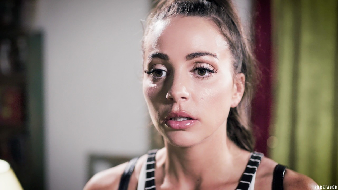 21P Beautiful babe Abigail Mac gets two stiff boners to pleasure on a couch