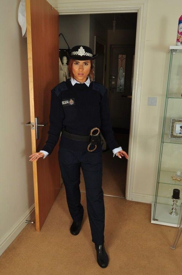16P Female Bobbie finds herself ties up and gagged on an investigation