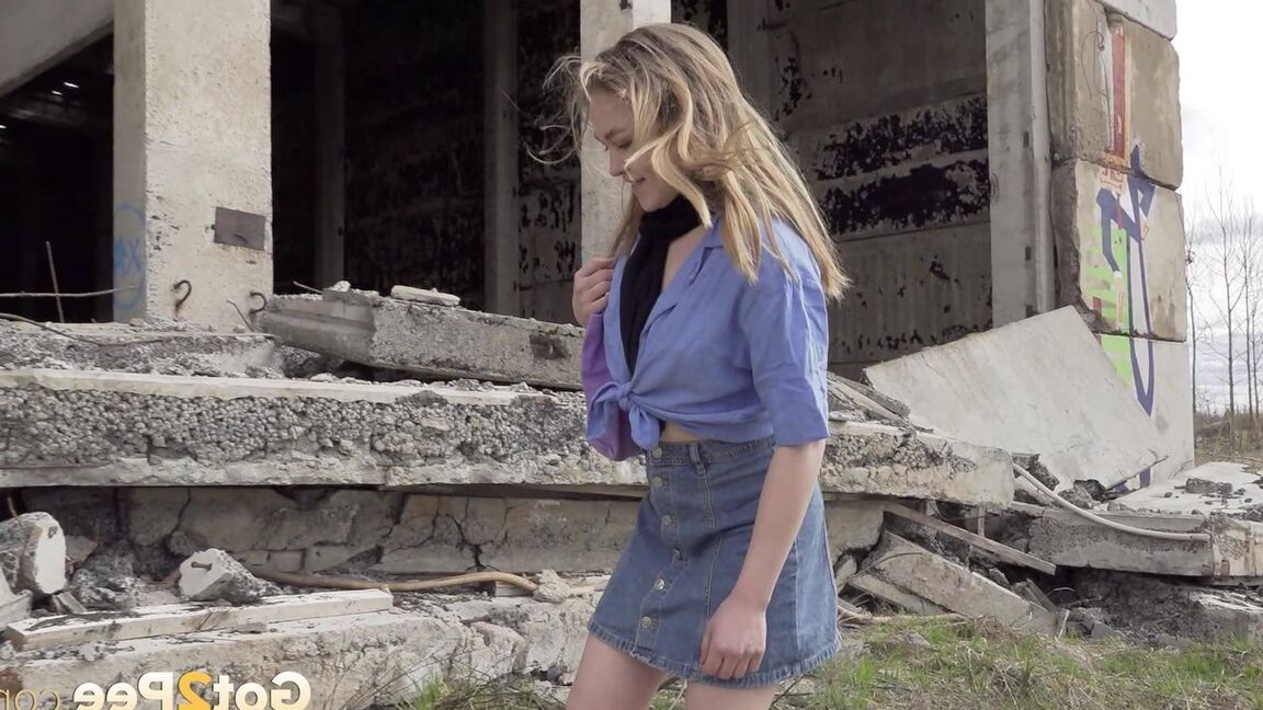 15P European cutie squats in derelict building to pee