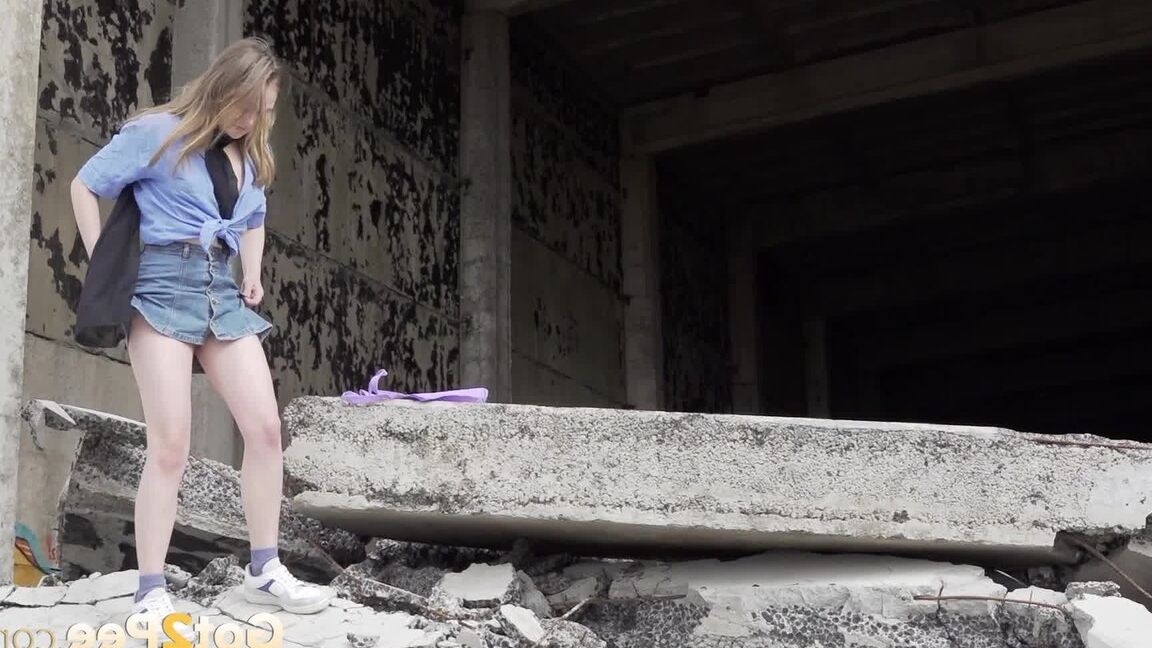 15P European cutie squats in derelict building to pee