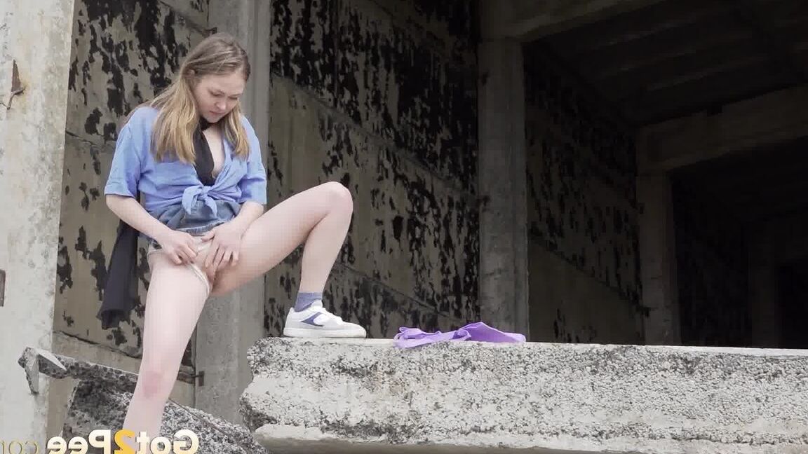 15P European cutie squats in derelict building to pee