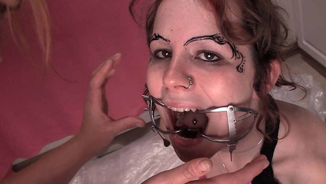 16P The amazing piss soaked madness continues as super hot and cute twosome Lily