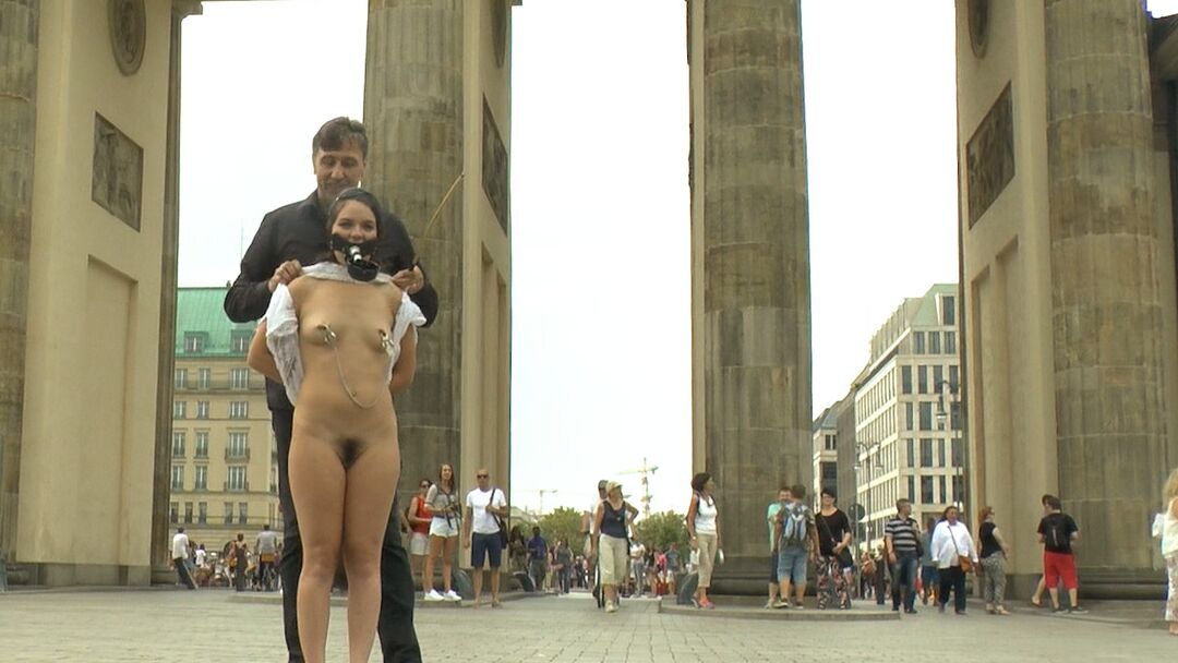 21P Public Disgrace Anna Quist, Juliette March, Steve Holmes