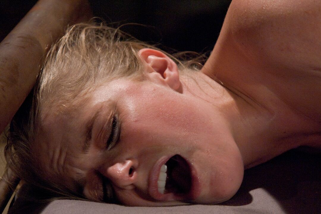 17P Kinky dykes take turns fisting each others well stretched asshole