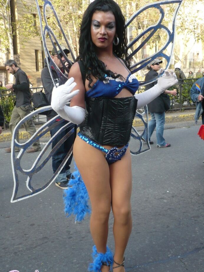 12P Trannies gostosas na parada gay de Santiago