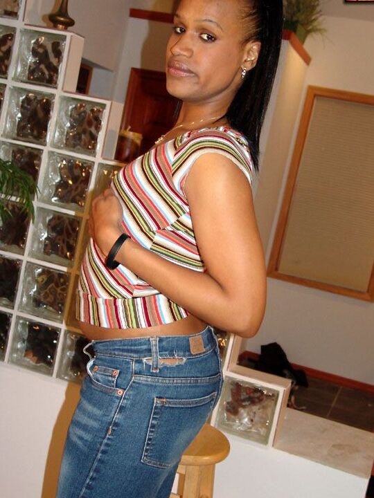 16P Preto TGirls Tamia
