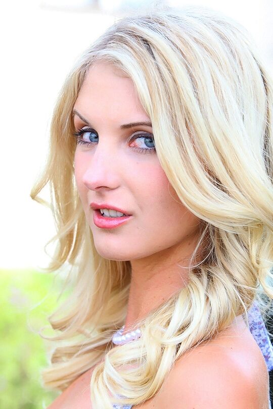 16P Elegant blonde posing and flashing outdoor in nice dress and hat